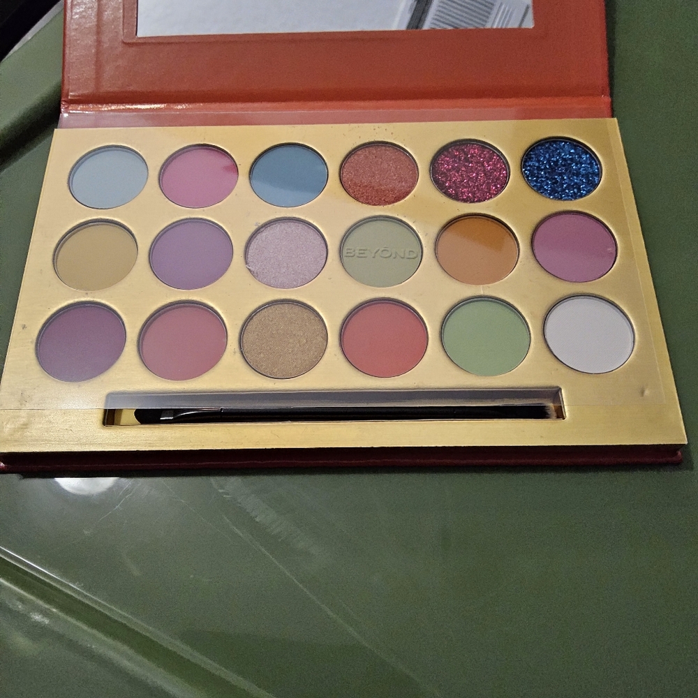 Beyond Eyeshadow palette